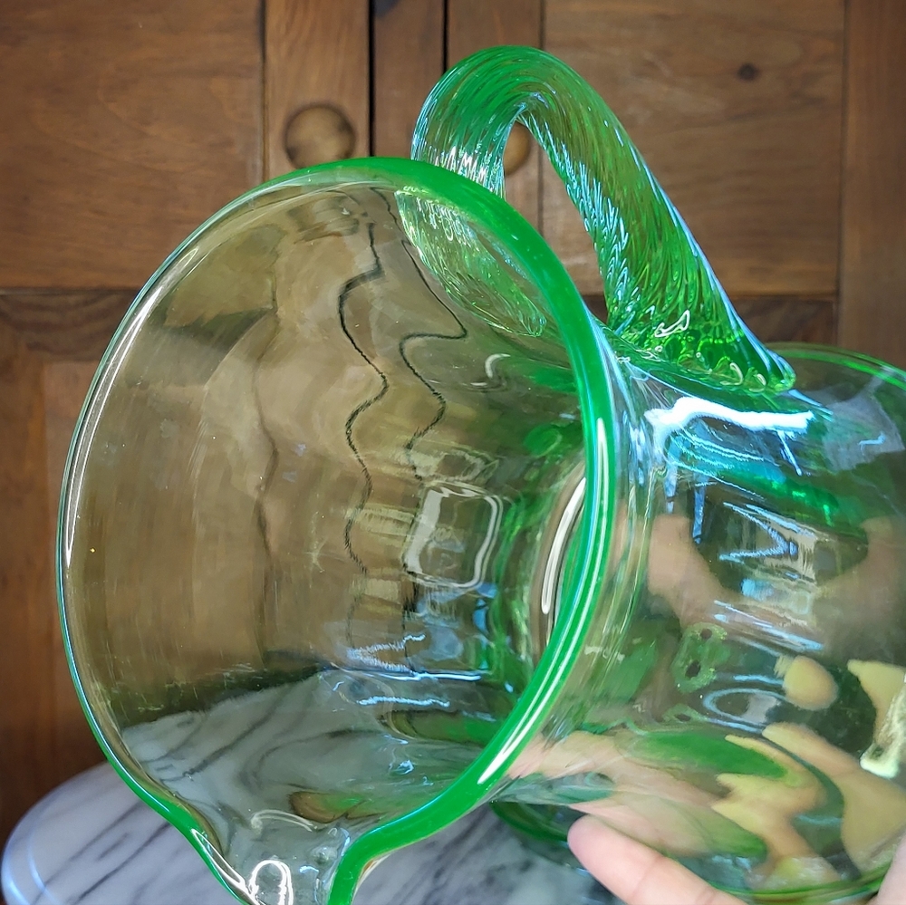 Vibrant Green Glass Pitcher - Picture 16 of 17